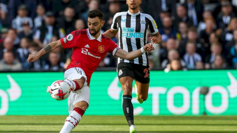 ky-thuat-da-bong-tren-khong-trung